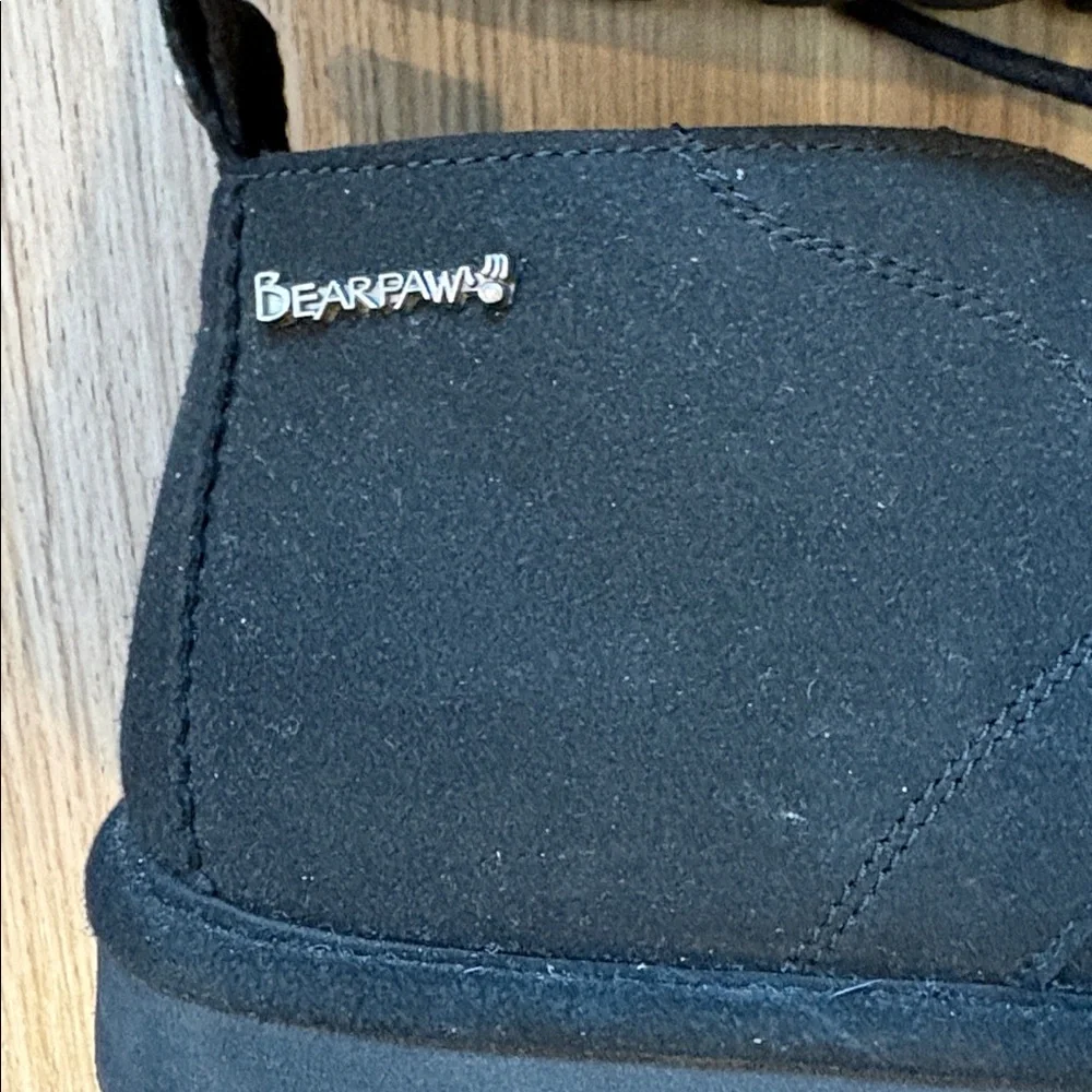 EUC Bearpaw Skye Black Chukka Boots 8